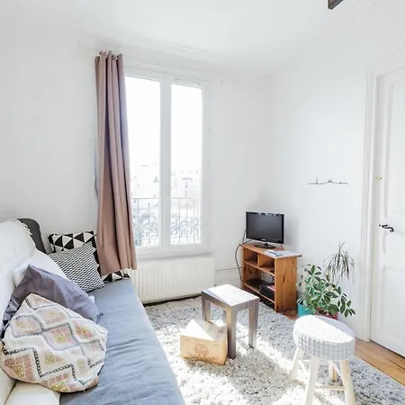 Nice Cosy Apartment With Nice View Apartment *