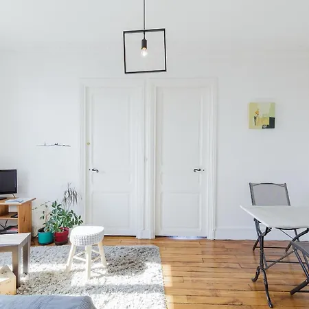 Nice Cosy Apartment With Nice View Apartment *